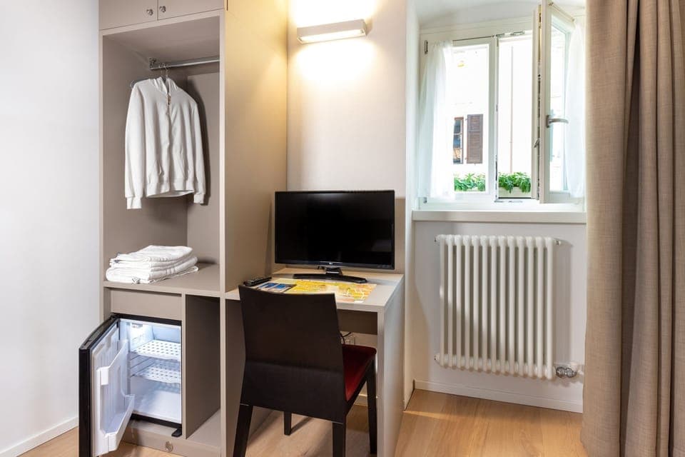 Grand Single Room | Room amenity