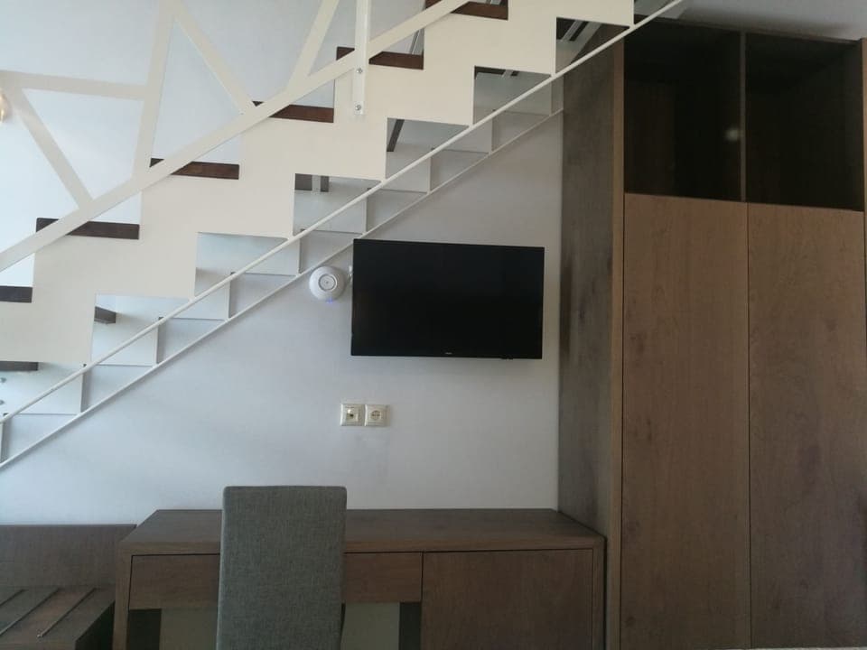 Comfort Duplex, 2 Bedrooms, Balcony, Garden View | In-room safe, desk, soundproofing, free WiFi