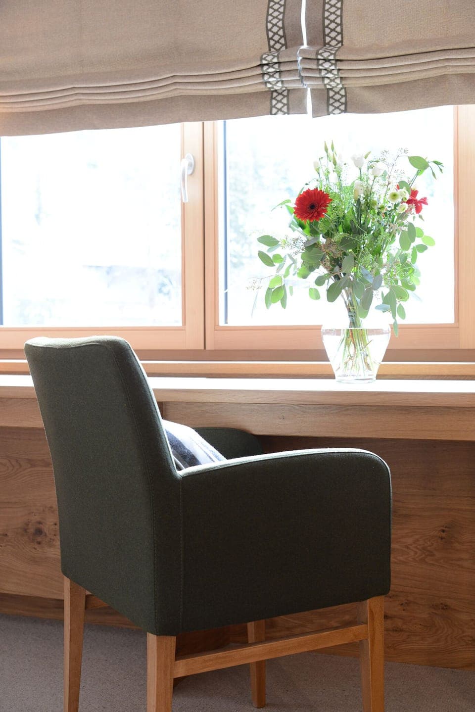 Deluxe Suite | Hypo-allergenic bedding, in-room safe, individually decorated