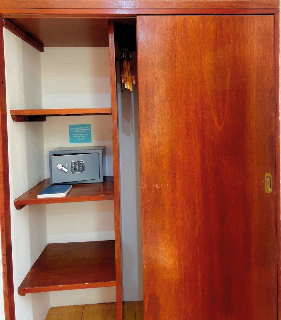 Room, 2 Double Beds | Safe