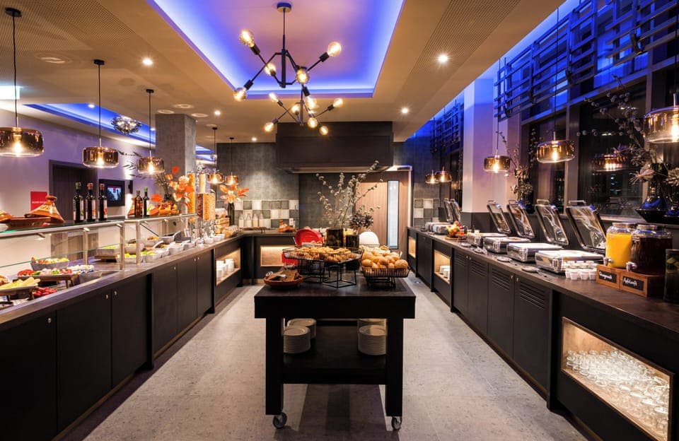 Daily buffet breakfast (EUR 19 per person)