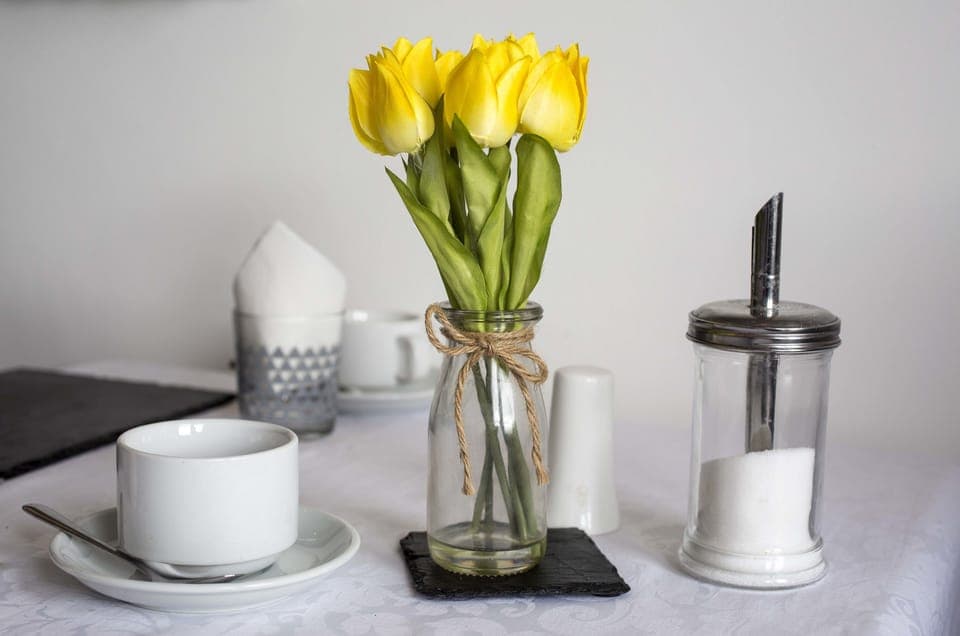 Coffee/tea maker, electric kettle