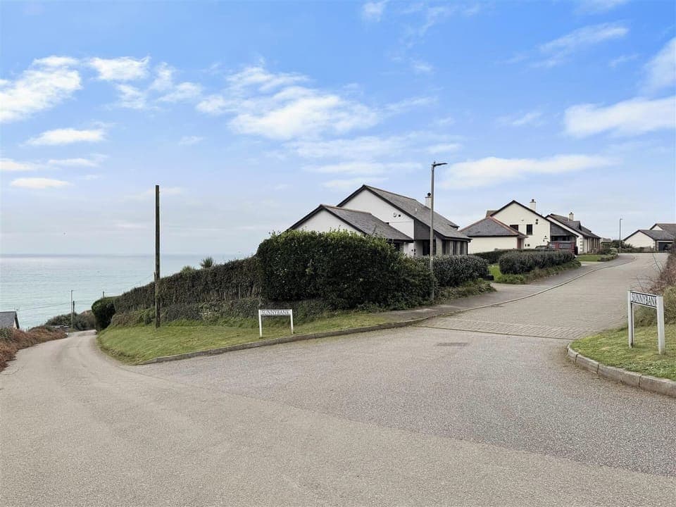 House | Miscellaneous