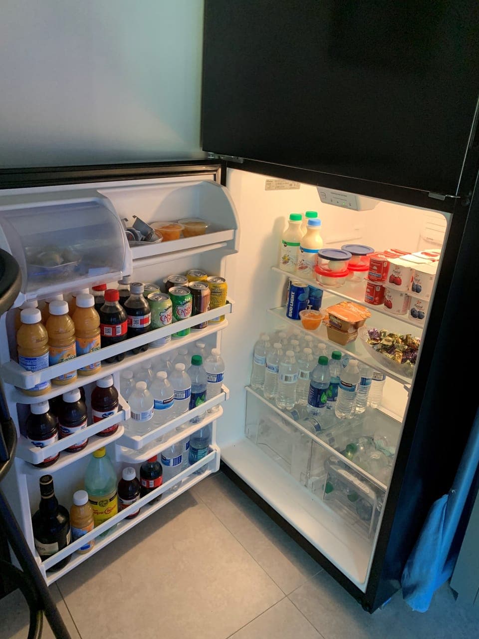 Free daily self-serve breakfast