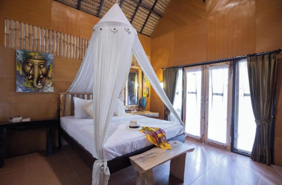 Deluxe Room, Garden View | Desk, soundproofing, free WiFi, bed sheets