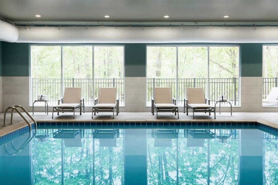 Indoor pool, open 10:00 AM to 10:00 PM, sun loungers