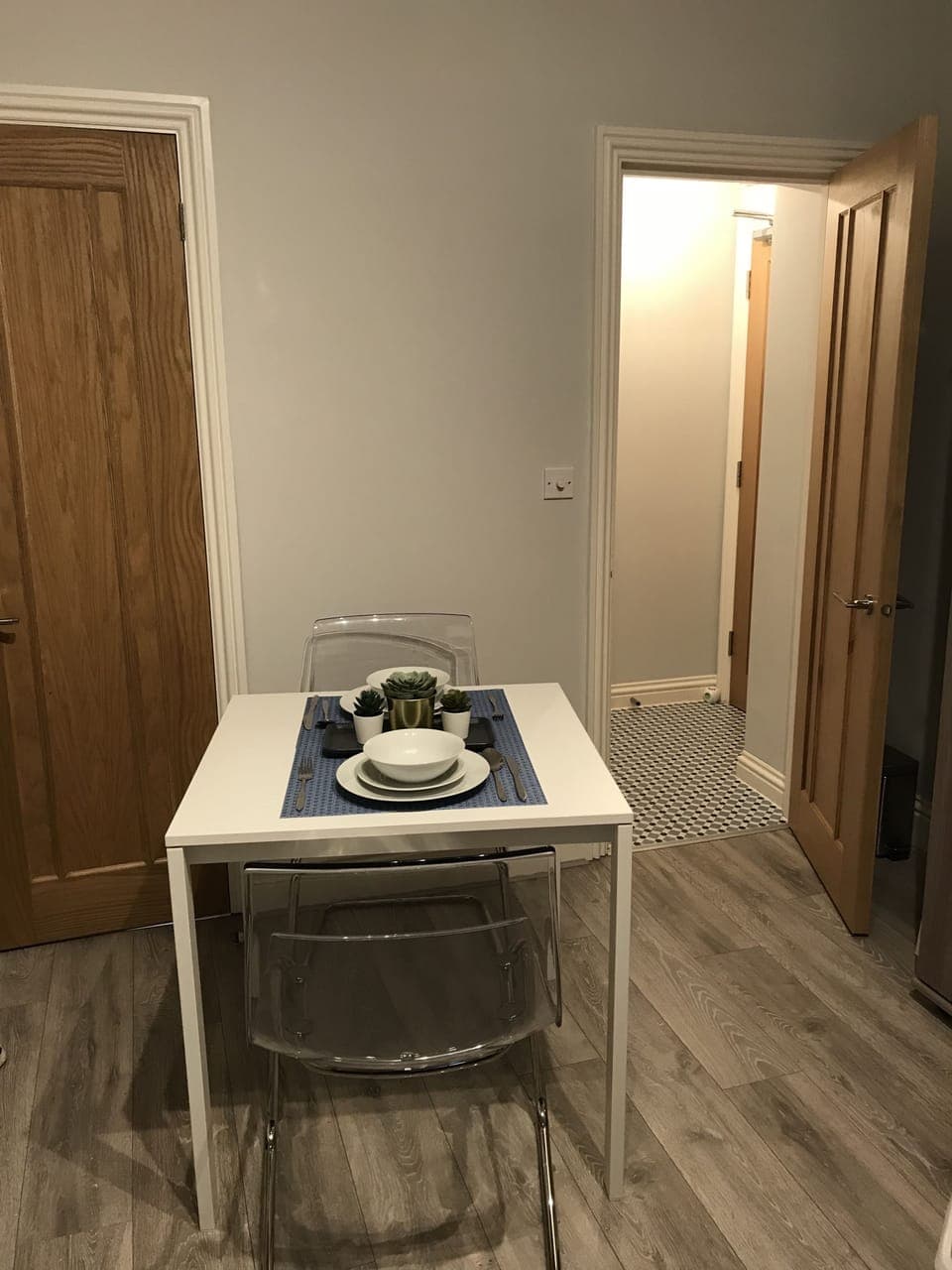 Apartment | Private kitchen | Fridge, microwave, oven, stovetop