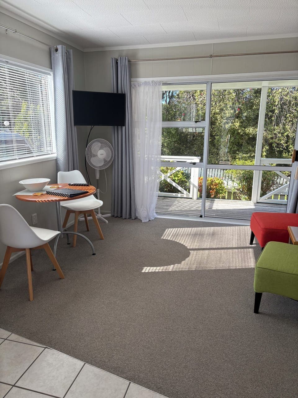 Standard Cottage | Individually decorated, iron/ironing board, free WiFi, bed sheets