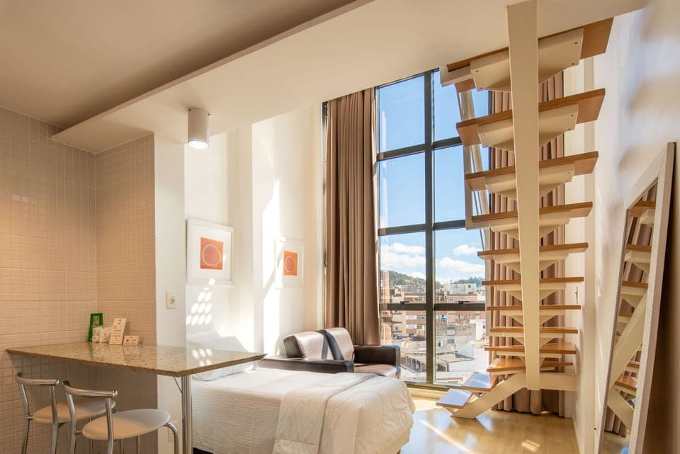 Executive Duplex (com escadas) | 1 bedroom, Egyptian cotton sheets, premium bedding, pillowtop beds