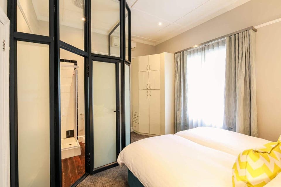 Minibar, in-room safe, individually furnished, desk