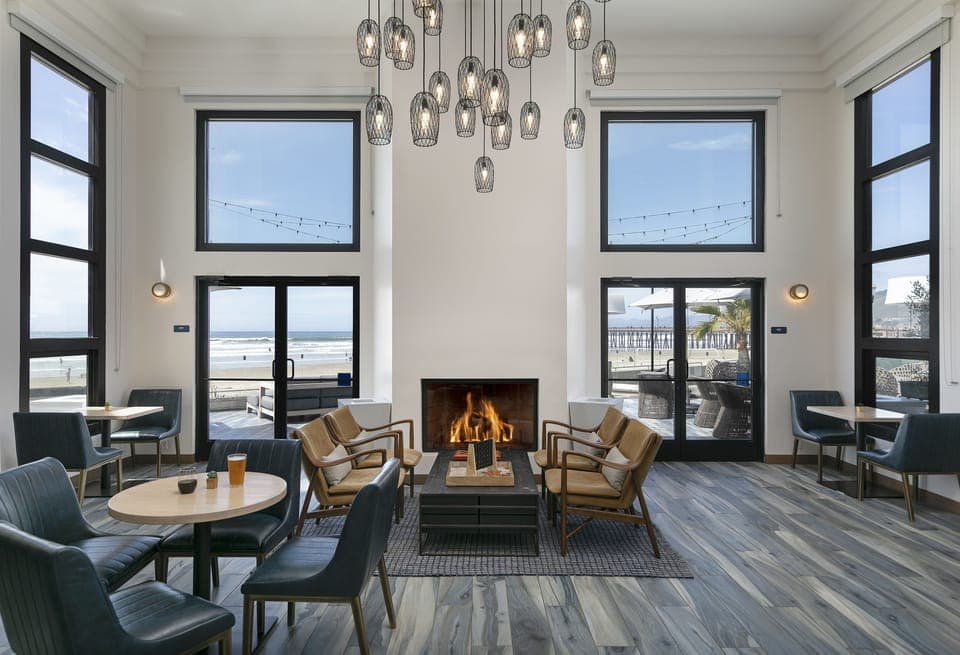 Breakfast and dinner served, beach views 