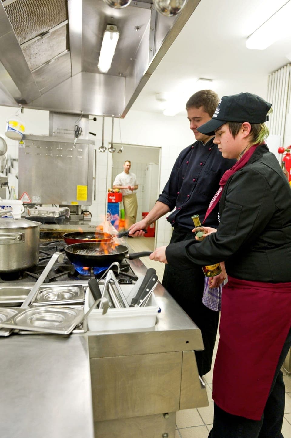 Lunch, dinner served; local cuisine, alfresco dining 