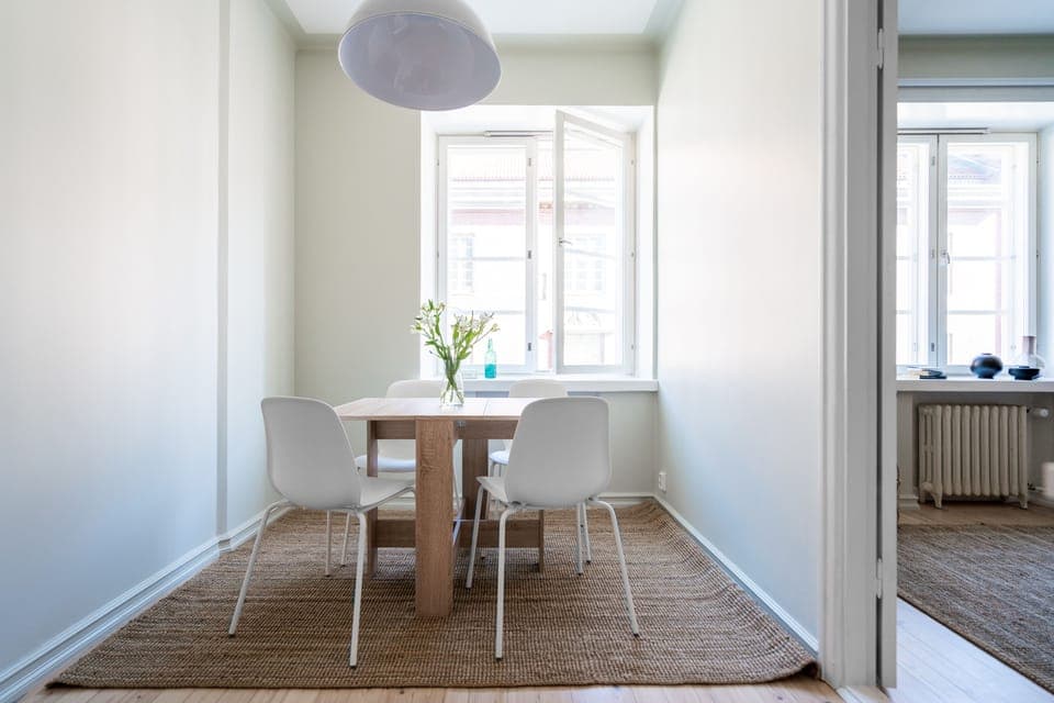 Studio | In-room dining