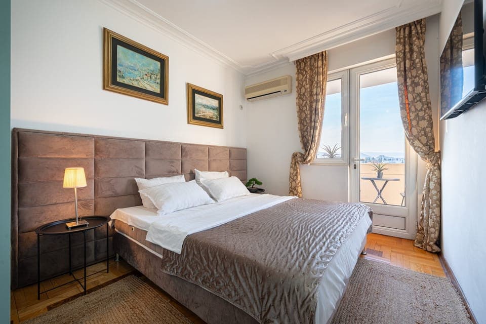 Comfort Double Room | Hypo-allergenic bedding, individually decorated, individually furnished