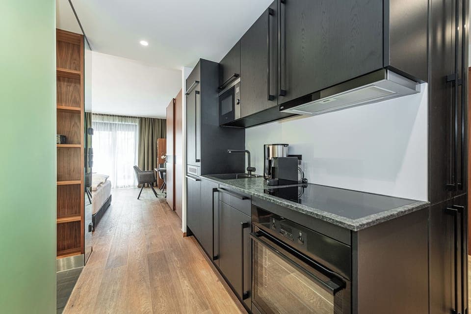 Fridge, espresso maker, highchair