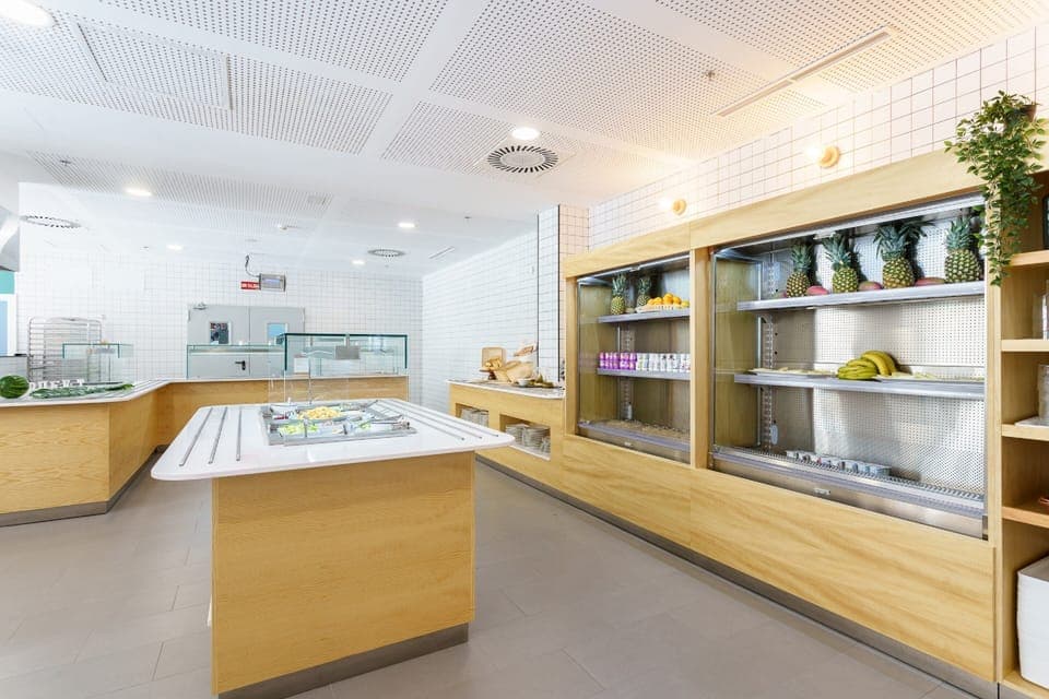 Daily buffet breakfast (EUR 3.15 per person)