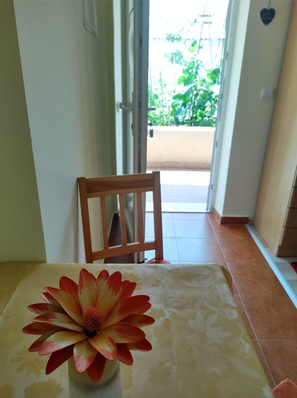 Studio | Tempur-Pedic beds, in-room safe, desk, blackout drapes