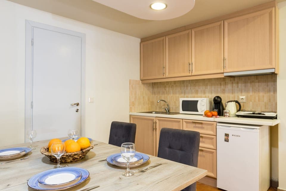 Private kitchenette