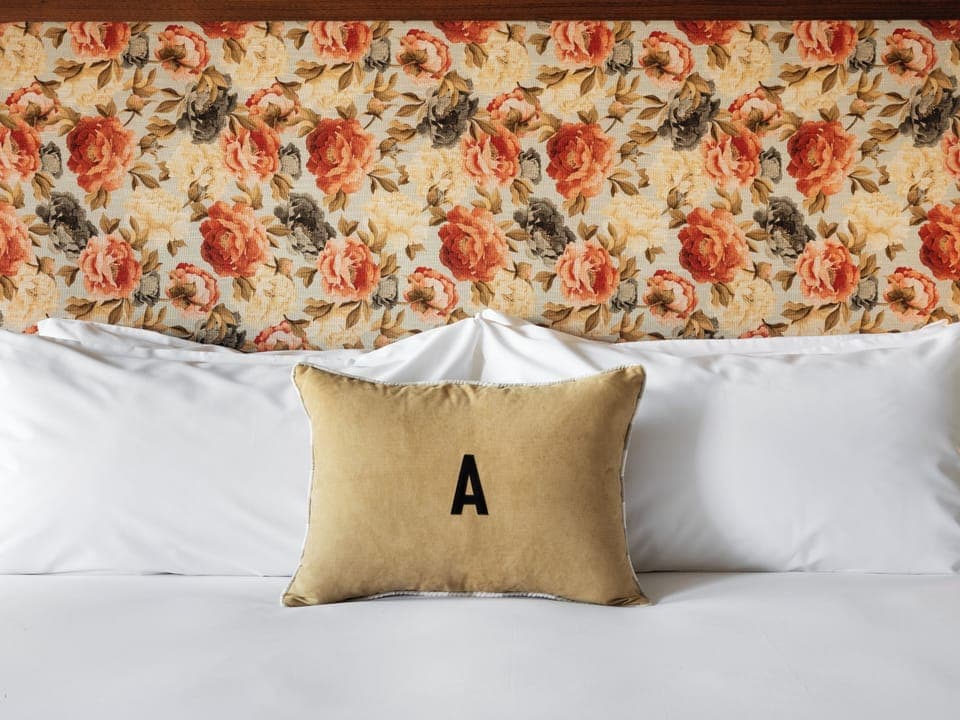 Frette Italian sheets, premium bedding, minibar, in-room safe