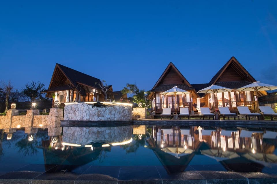 Front of property - evening/night