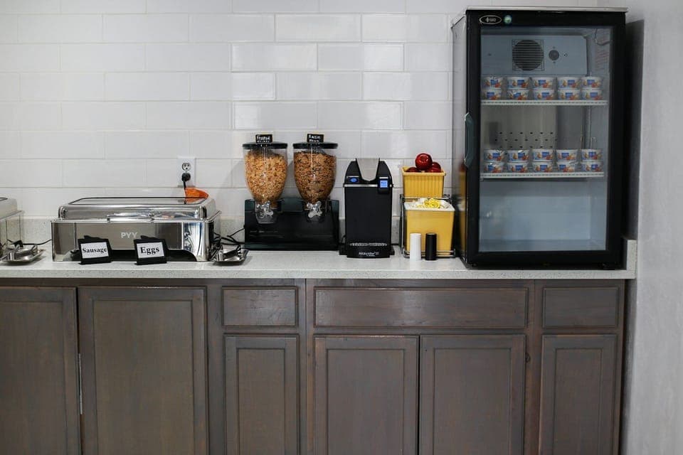 Free daily full breakfast