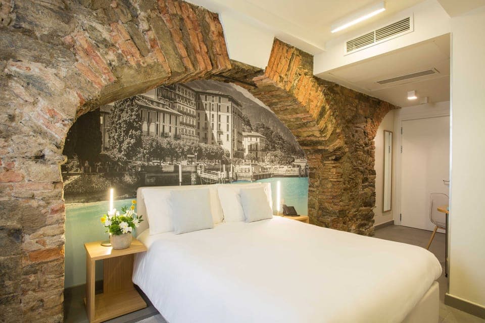 Deluxe Double Room, 1 Double Bed | Building design