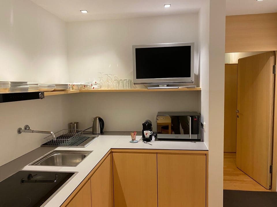 Panoramic Condo, Annex Building | Private kitchen | Highchair