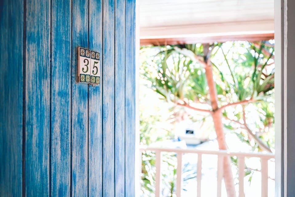 Suite | Minibar, bed sheets