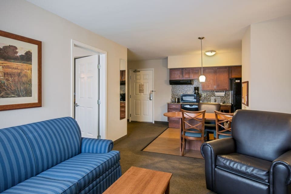In-room safe, desk, laptop workspace, blackout drapes