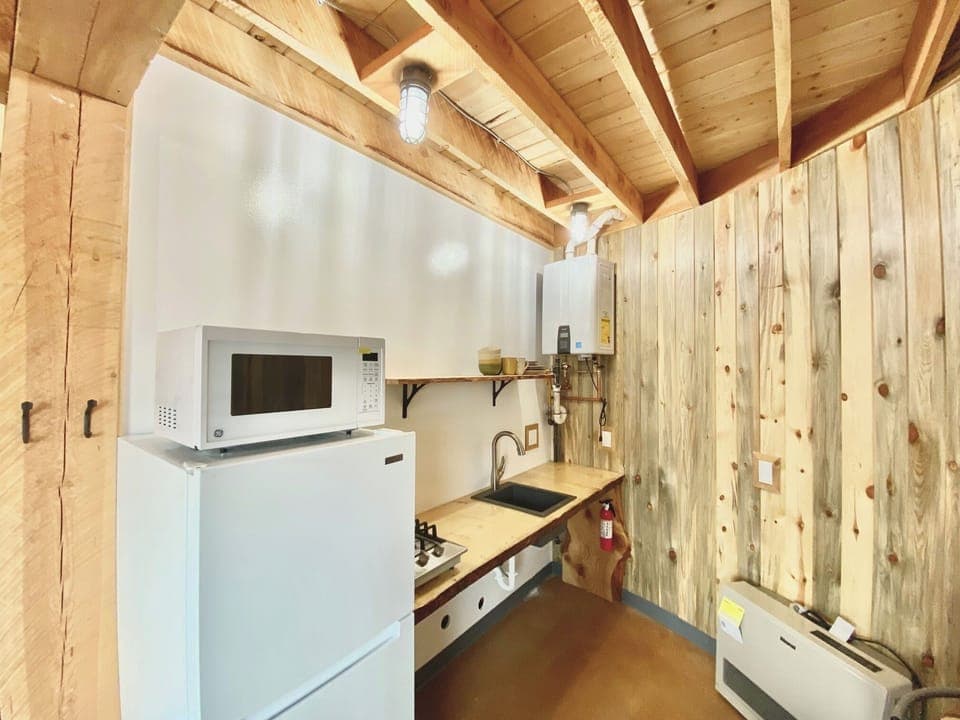 Private kitchenette