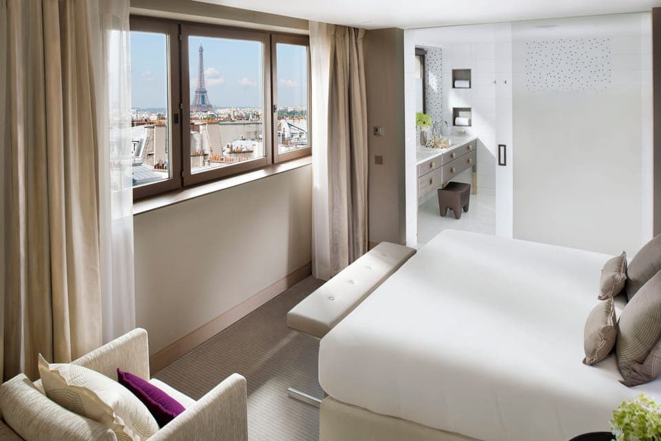 Suite (Duplex) | Premium bedding, minibar, in-room safe, desk