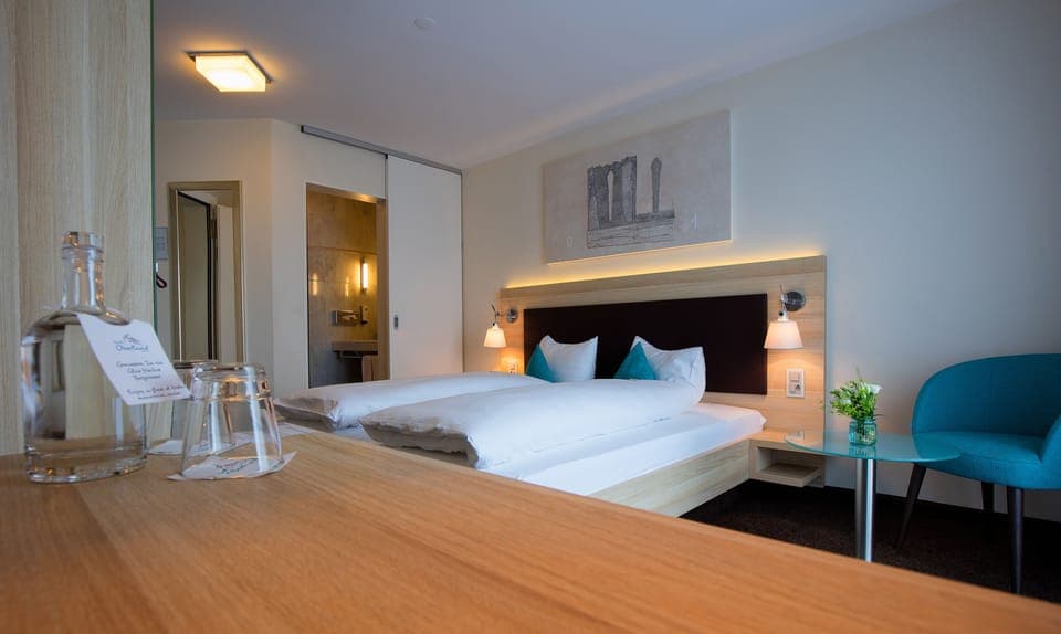 Standard Double Room | In-room safe, soundproofing, free WiFi, bed sheets
