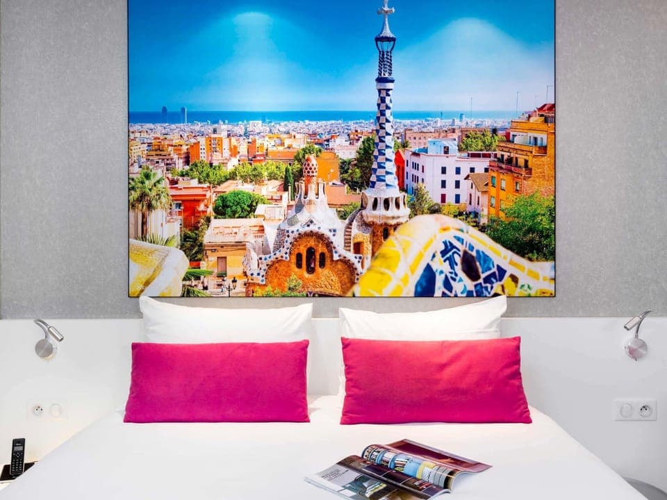 Comfort Double Room, 1 Double Bed | Premium bedding, in-room safe, desk, soundproofing