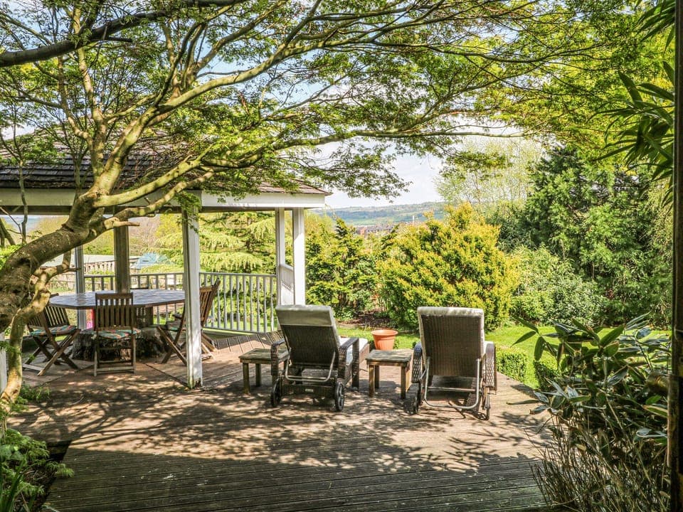 Cottage | Outdoor dining