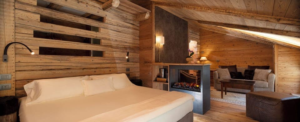 Junior Suite, Sauna, Mountain View | Premium bedding, down comforters, memory foam beds, minibar