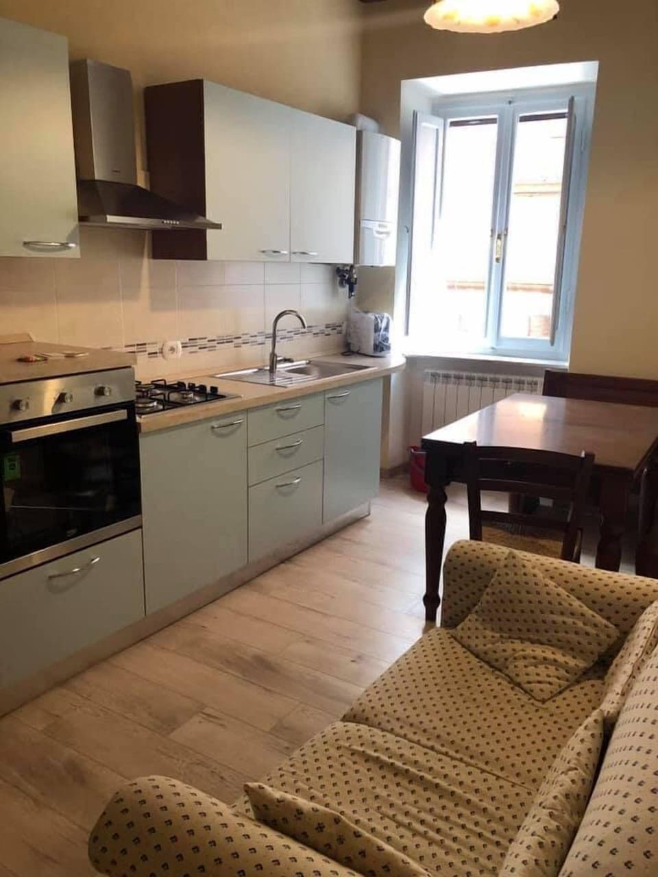 Fridge, microwave, stovetop