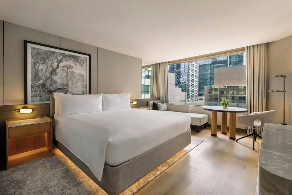 Executive Suite, 1 Bedroom (Tower) | Premium bedding, minibar, in-room safe, desk