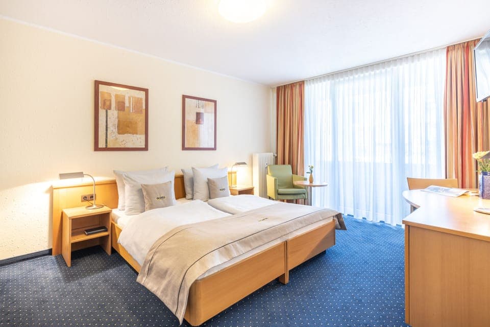 Standard Double or Twin Room | Hypo-allergenic bedding, minibar, in-room safe, desk