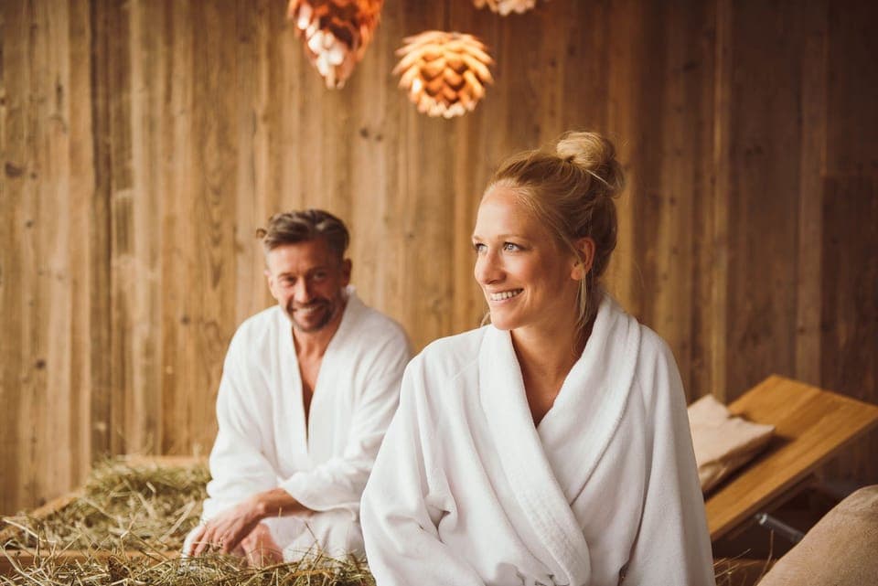 Sauna, steam room, hot springs, Turkish bath, body treatments, mud baths