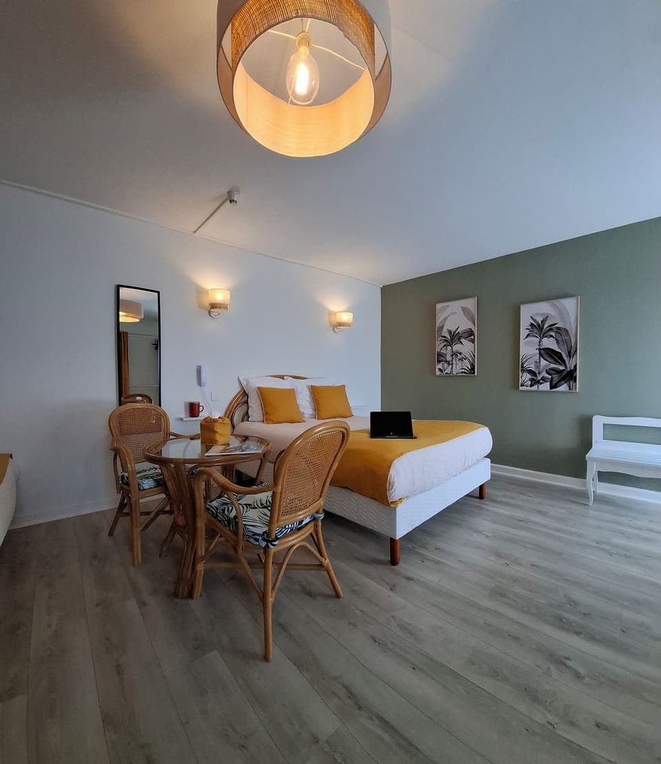 Traditional Triple Room | Individually furnished, blackout drapes, free WiFi, bed sheets