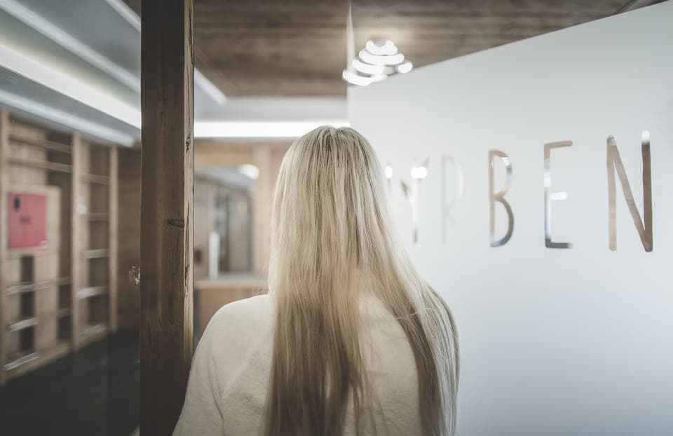 Sauna, steam room, facials, massages