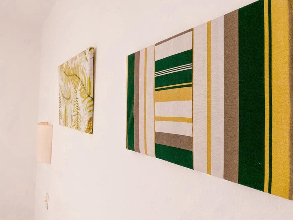 Premium bedding, down comforters, minibar, individually decorated