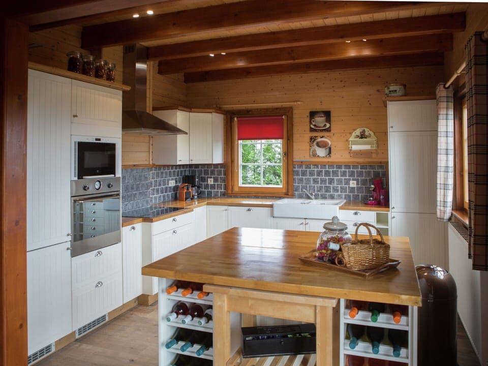 Chalet | Private kitchen | Coffee/tea maker