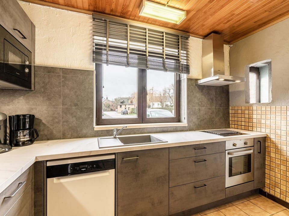 House | Private kitchen | Microwave, dishwasher, highchair