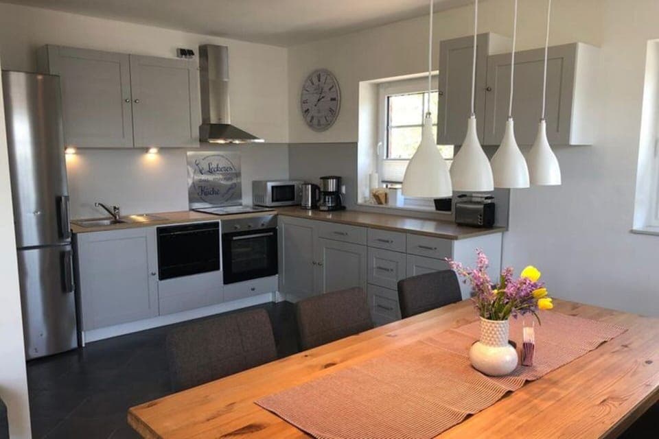 Apartment | Private kitchen | Stovetop, highchair