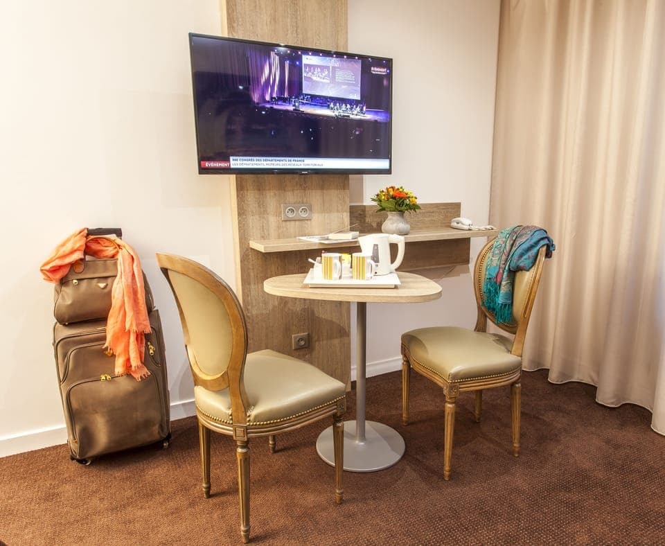 Superior Double Room (with sitting room) | In-room safe, desk, blackout drapes, free cribs/infant beds