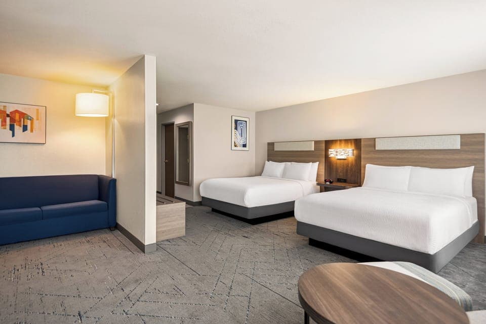 In-room safe, desk, iron/ironing board, free cribs/infant beds