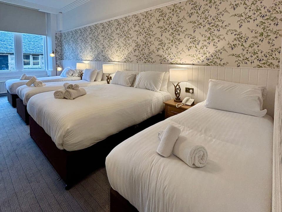 Extra Large Family Room | Desk, blackout drapes, iron/ironing board, free WiFi