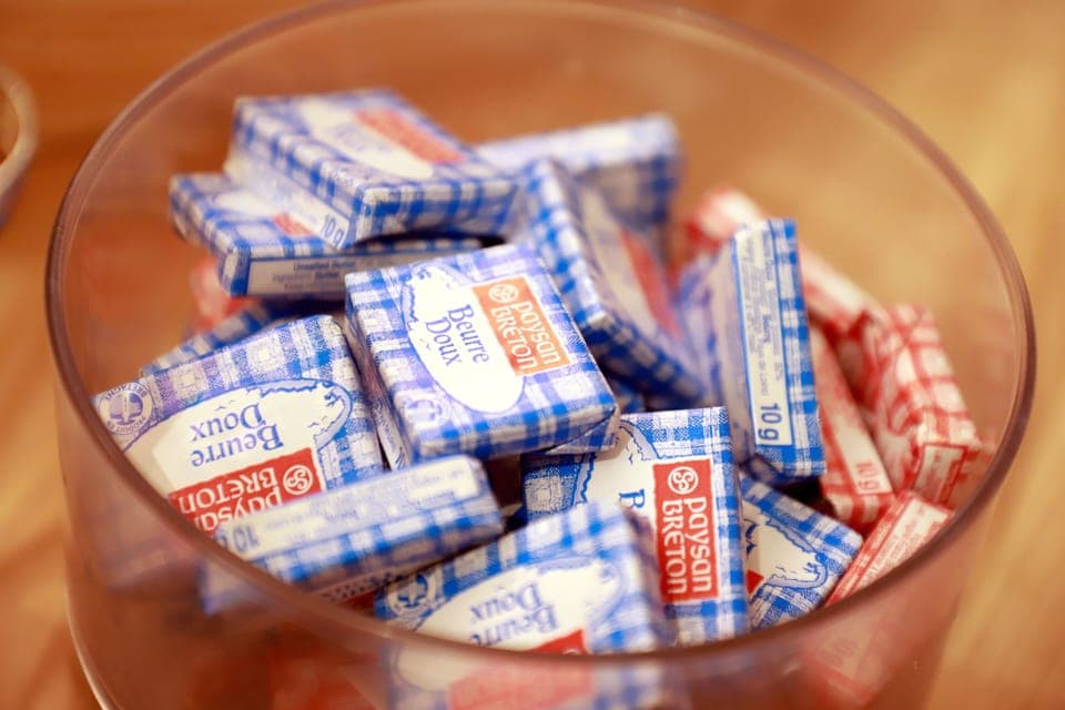 Daily full breakfast (EUR 14.50 per person)