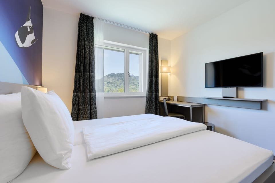 In-room safe, blackout drapes, free WiFi, bed sheets